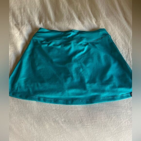 Title 9 Turquoise Tennis skirt - Picture 1 of 5